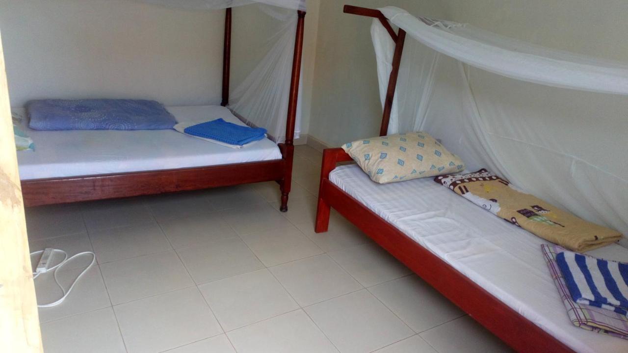 Knowledge For Change House Hotel Fort Portal Buitenkant foto